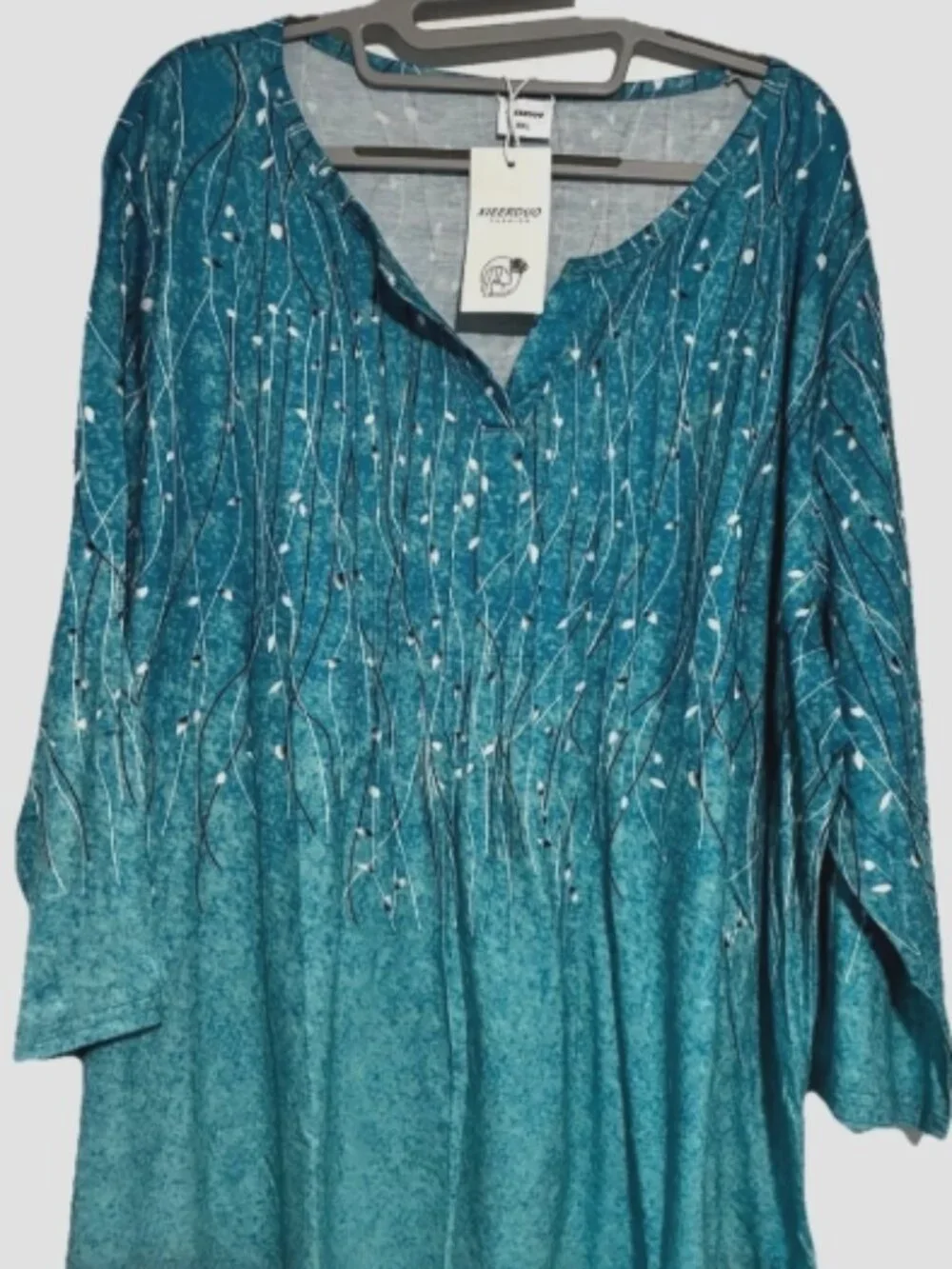 XIEEDUO Fashion Womens 3XL Blue V Neck Ruched 3/4 Sleeve Stretch Top NWT